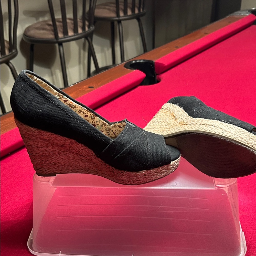 Soda Black and Tan Wedge Espadrilles